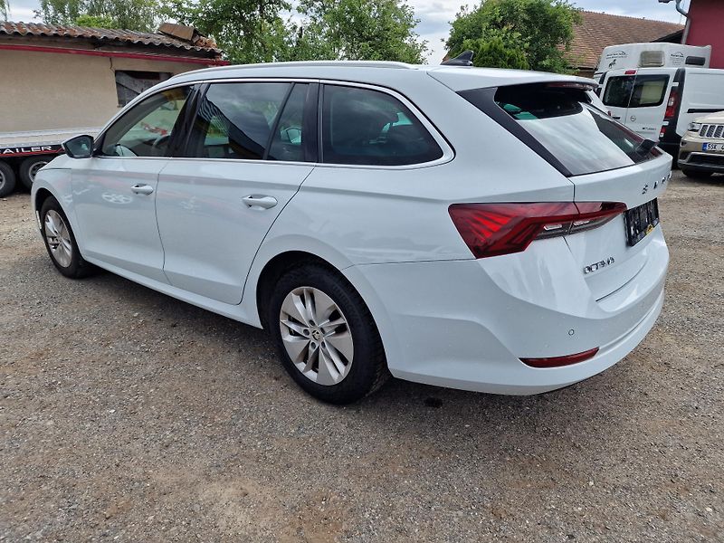 Škoda Octavia 1,0TSI STYLE PLUS NAVI KAMERA  - fotka 6 z 21