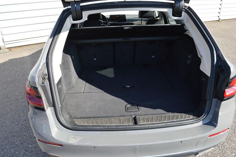 BMW Řada 5 520d tažné 4x klima 360kam - fotka 7 z 7