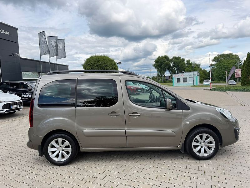 Peugeot Partner ALLURE 1.6VTi 120. 5 míst - fotka 15 z 27