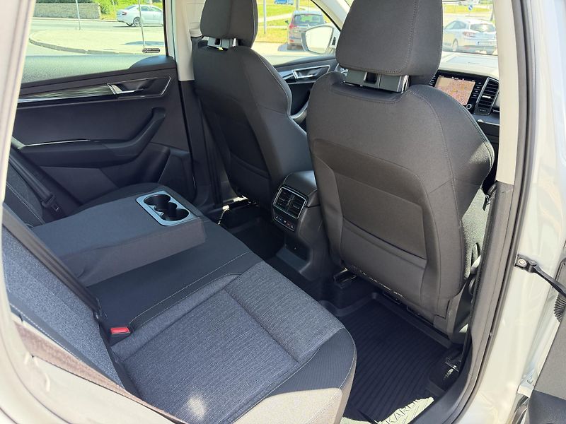 Škoda Karoq 1,5 TSi/110kW DSG - STYLE,TZ,. - fotka 61 z 88