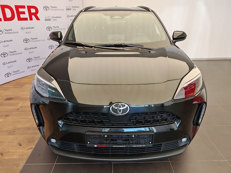 Toyota Yaris Cross 1.5 Hybrid CVT Style 4x2 - fotka 2 z 37