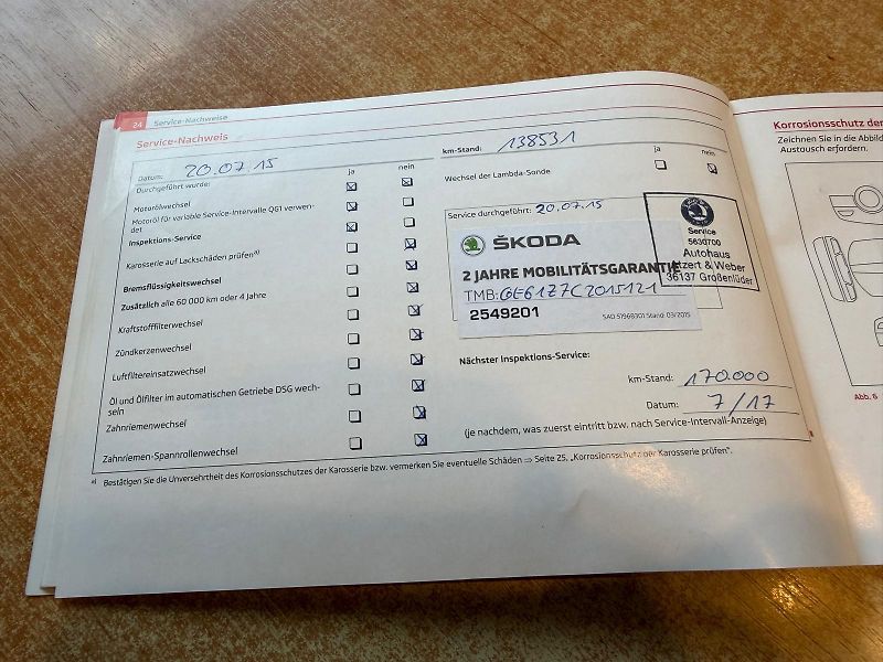 Škoda Octavia 2,0 TDi combi / servis.kn. / - fotka 32 z 37