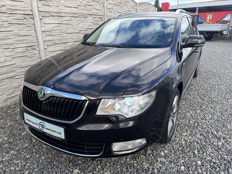 Škoda Superb 2.0TDi 170PS 6R 4x4 0% KOROZE! - fotka 2 z 157