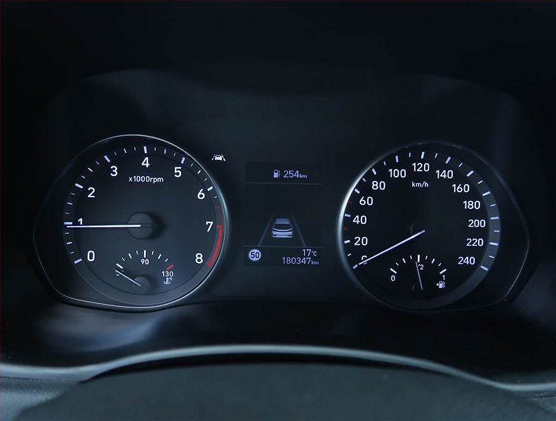 Hyundai i30 (2022) Smart 1.5 DPI, ČR,1.maj - fotka 11 z 21