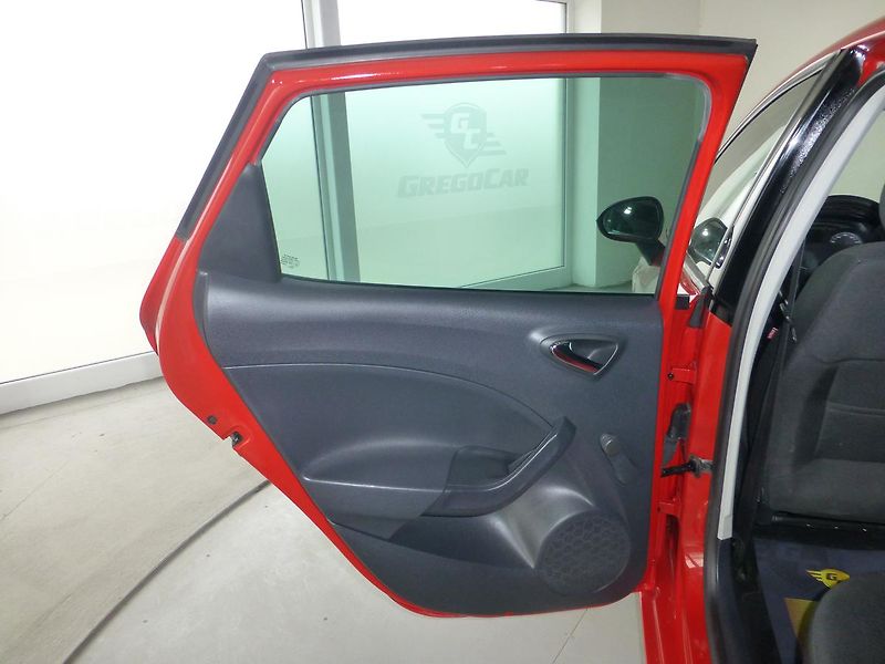 Seat Ibiza (2015) 1,2TSI*FR!!*XENON*PO ROZVODECH - fotka 13 z 25