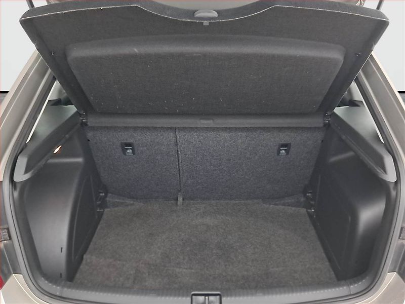 Škoda Rapid (2014) Spaceback 1.6 TDI - fotka 13 z 16
