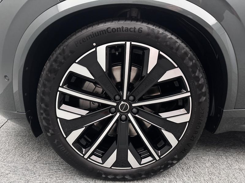 Volvo XC90 (2026) T8 AWD Plug-in DARK PLUS 7m - fotka 18 z 25