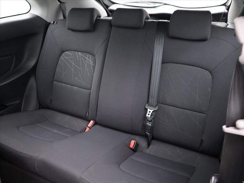 Kia Rio 1.3 1.25CVVT 62kW Comfort Pro - fotka 14 z 34