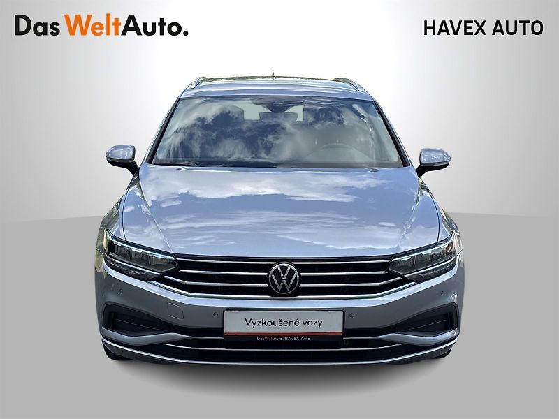 Volkswagen Passat (2023) Variant 1.5 TSI Business - fotka 4 z 26