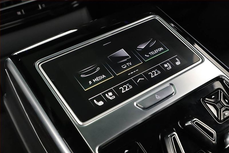 Audi A8 (2021) 60 TFSI - fotka 21 z 30