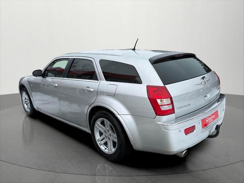 Chrysler 300C 3,0 160 KW SRT PACK - fotka 5 z 33