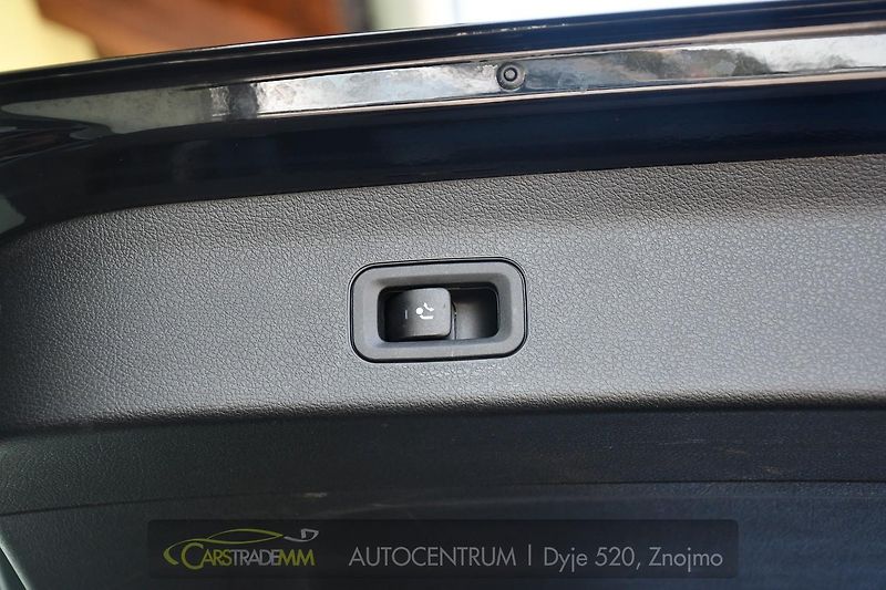Mercedes-Benz GLS 580 V8 AMG 4M MASAŽ 7MÍST PANO - fotka 55 z 65