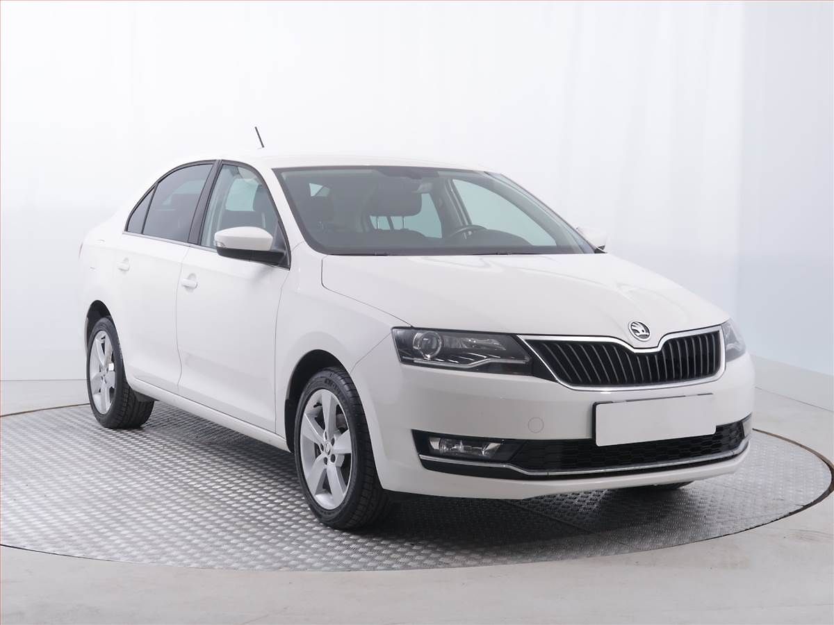 Škoda Rapid 1.0 TSI, Bi-Xenony, Tempomat