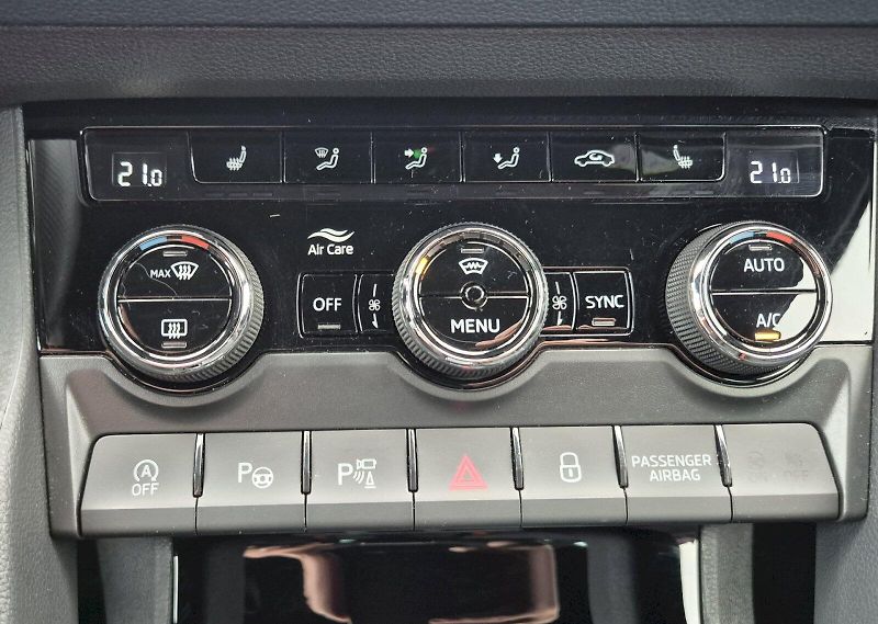 Škoda Karoq (2025) Sportline 1.5TSi 110kW 7°autom - fotka 20 z 31