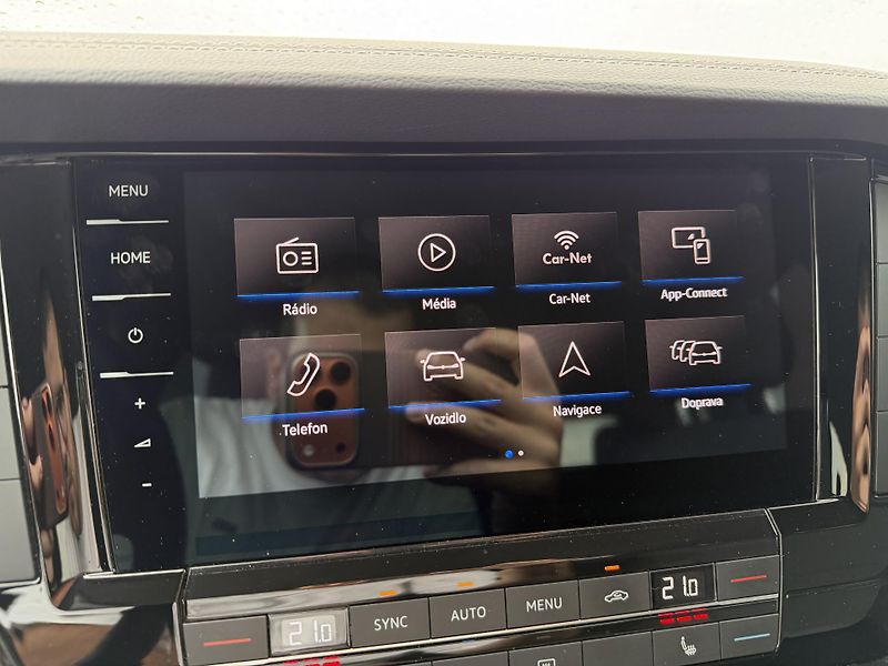 Volkswagen Touareg 3.0 TDI VZDUCH TAŽNÉ ČR DPH! - fotka 19 z 42