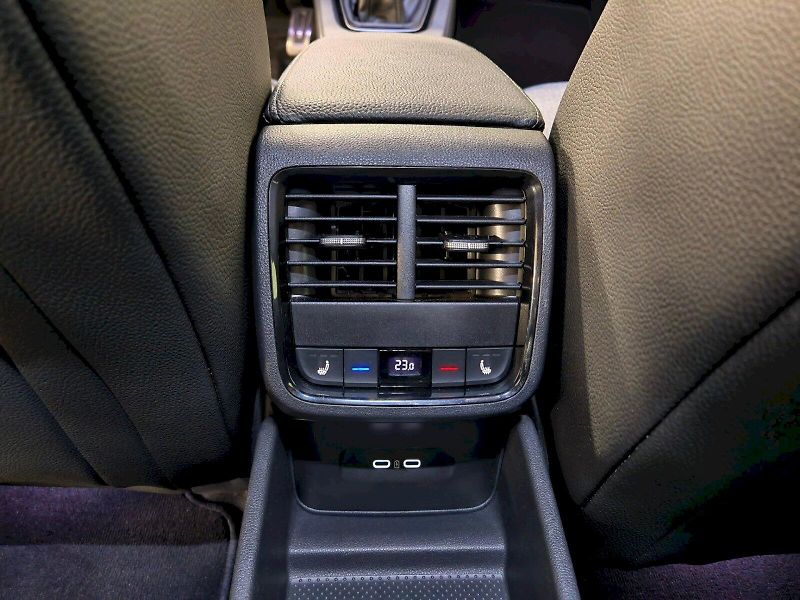 Škoda Octavia (2025) 1.5 TSI 110 kW Sportline - fotka 28 z 34