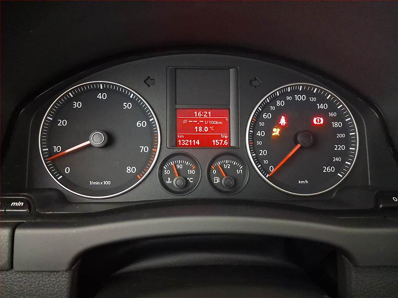 Volkswagen Golf Plus (2007) 1.6, rezervace - fotka 11 z 17