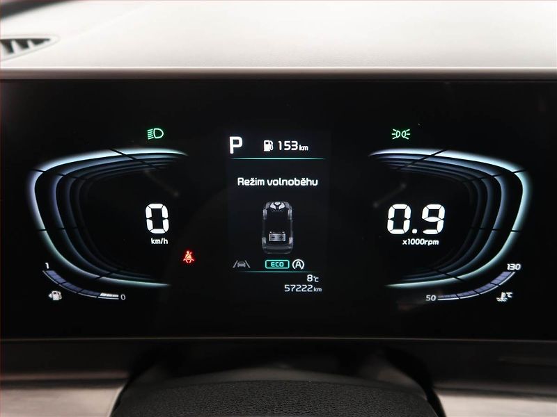 Kia Sportage (2024) 1.6 T-GDI MHEV - fotka 11 z 19