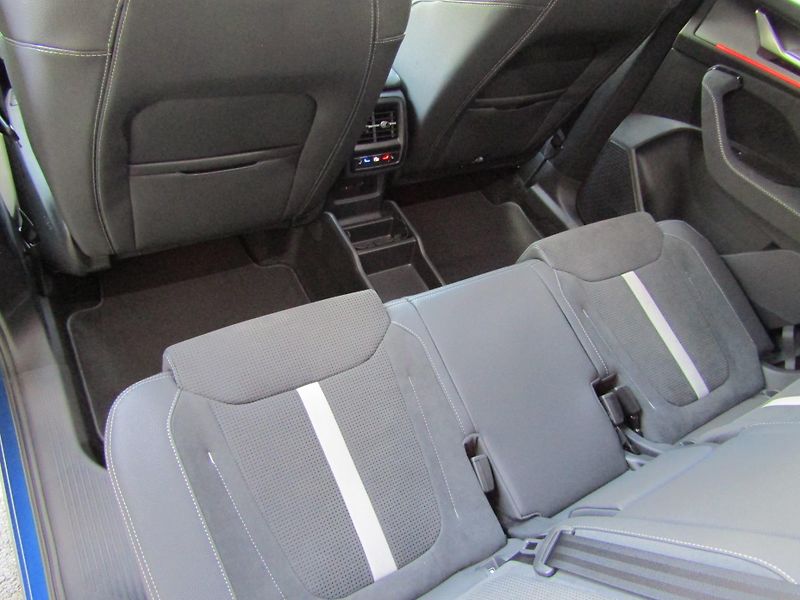 Škoda Kodiaq (2026) Sportline 2.0 TSI 150 kW DSG 4 - fotka 24 z 30