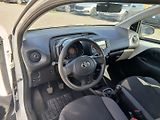 Toyota Aygo 1.0, 51 kW, klima - náhled 20
