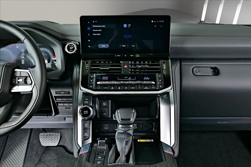 Toyota Land Cruiser (2026) LC300 Premium - fotka 17 z 27
