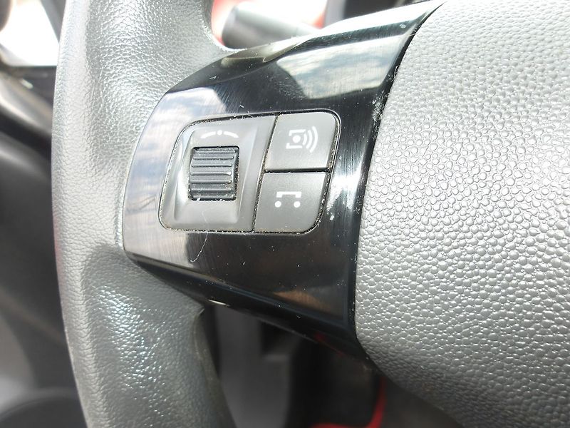 Opel Corsa 1,2i 59kW 93000km STK04/2028 - fotka 12 z 23