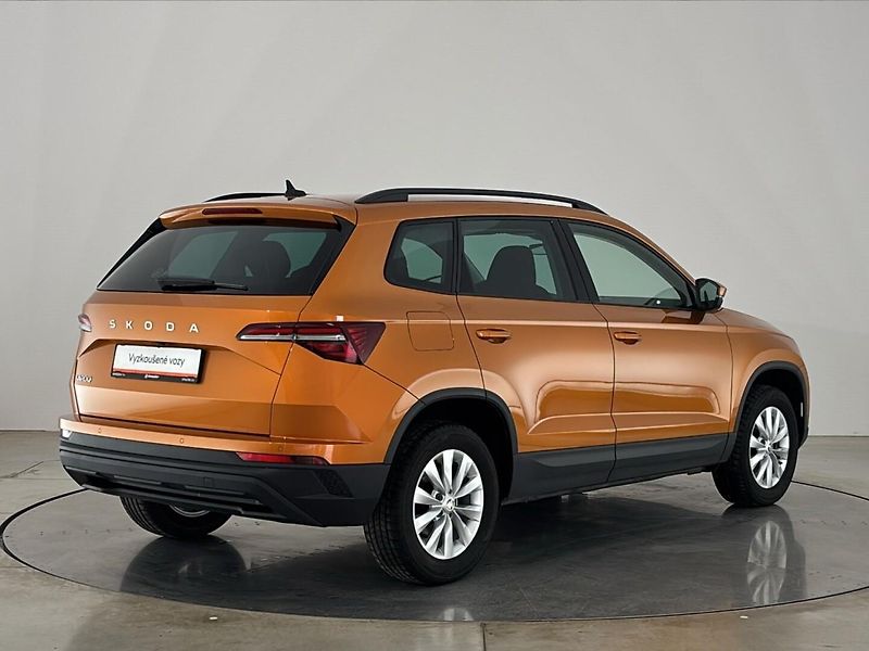 Škoda Karoq Ambition - fotka 2 z 30