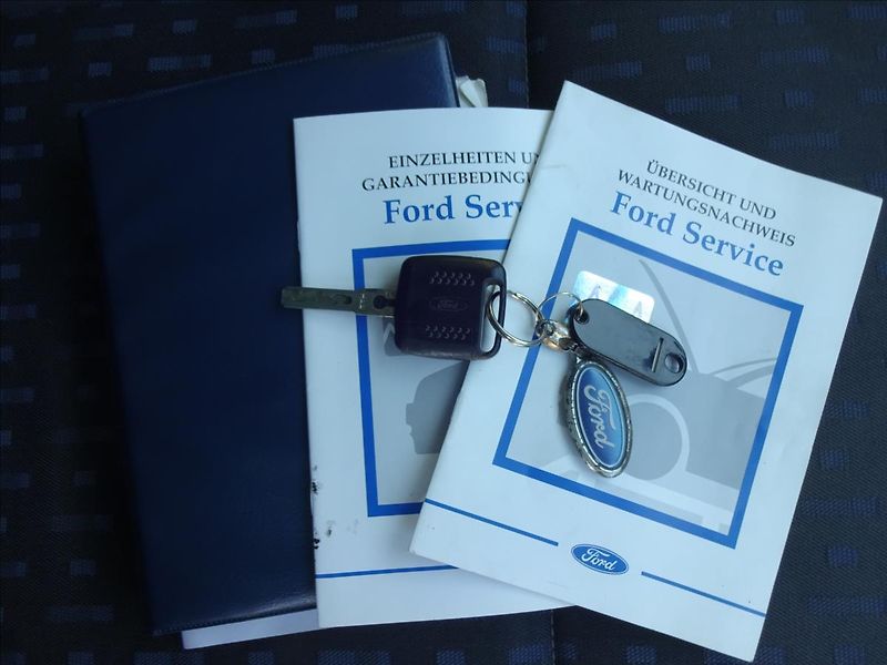 Ford Galaxy 1,9 TDI 85 kW 7.MÍST - fotka 40 z 40