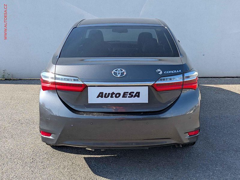 Toyota Corolla (2016) 1.6VVT-i, ČR, STK9/28 - fotka 5 z 14