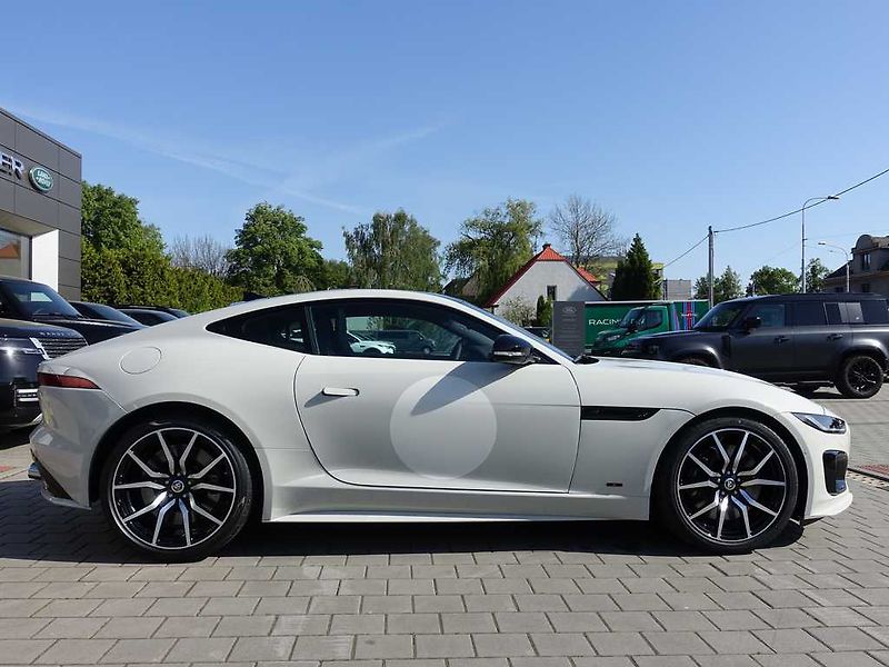 Jaguar F-Type 5,0 V8 P575 ZP EDITION 4x4 - fotka 6 z 37