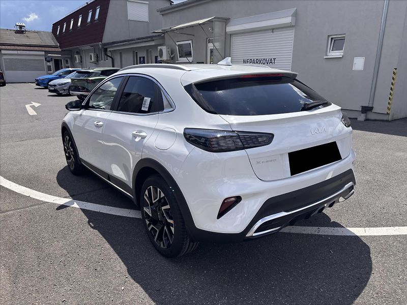 Kia XCeed (2026) 1,6 T-GDI 7DCT 110kW SteelEdit - fotka 5 z 11