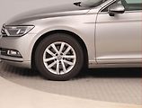 Volkswagen Passat (2016) 2.0 TDI, Automat, Navi - náhled 15