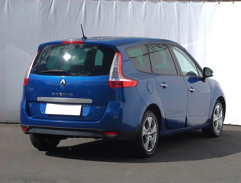 Renault Grand Scénic (2009) 1.9 dCi, po STK, jezdí výborně - fotka 5 z 21