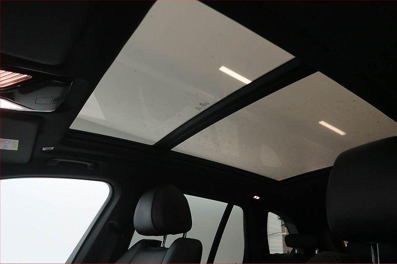 BMW X5 (2022) xDrive30d - fotka 15 z 21
