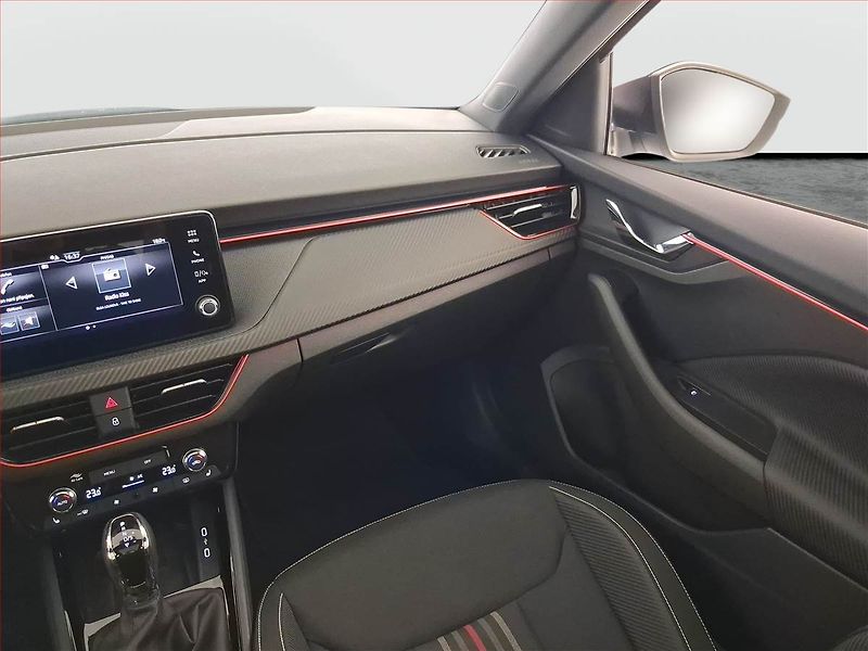Škoda Kamiq (2025) Monte Carlo 1.0 TSI - fotka 8 z 22