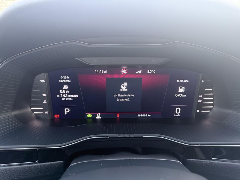 Škoda Superb (2023) 2,0tdi 147kw L&K 4x4 DSG - fotka 56 z 80