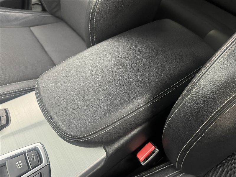 BMW X3 3,0 4X4 M NAVI ROZVODY KAMERA - fotka 29 z 43