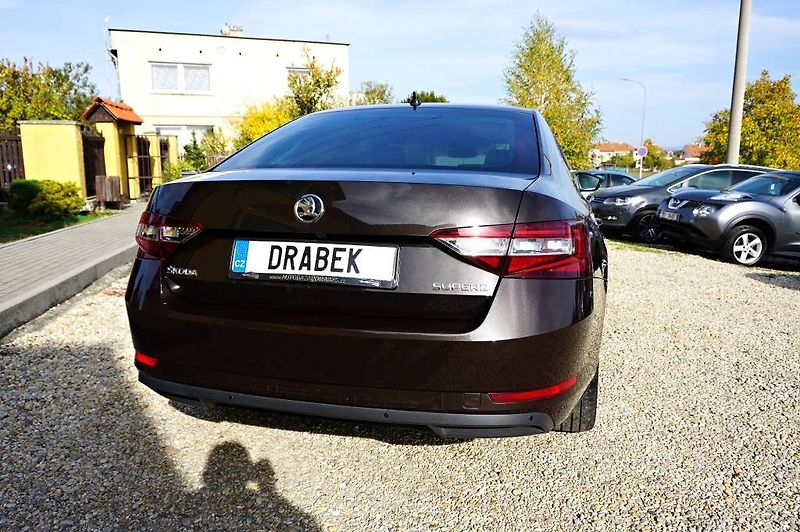 Škoda Superb (2016) STYLE PLUS 2,0 TDI 110 kW - fotka 5 z 53