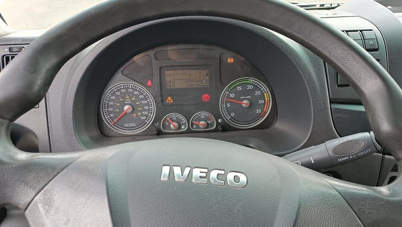 Iveco Eurocargo ML80E18 valník, čelo - fotka 6 z 24