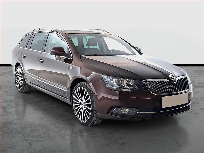 Škoda Superb (2013) Laurin&Klement 2.0 TDI - fotografie inzerátu