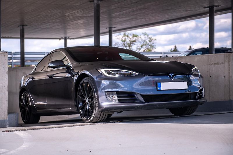 Tesla Model S (2017) 90D, nabíjení zdarma, FSD - fotka 37 z 37