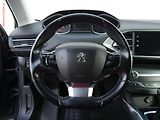 Peugeot 308 (2018) 2.0 HDi, ČR, Allure, AT - náhled 16