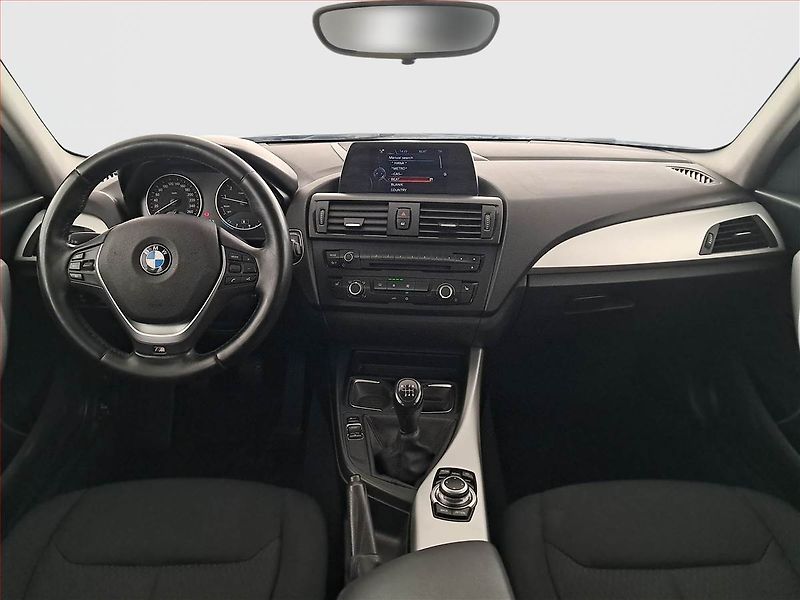 BMW Řada 1 (2013) 114i, Serv.kniha, Tempomat - fotka 8 z 18