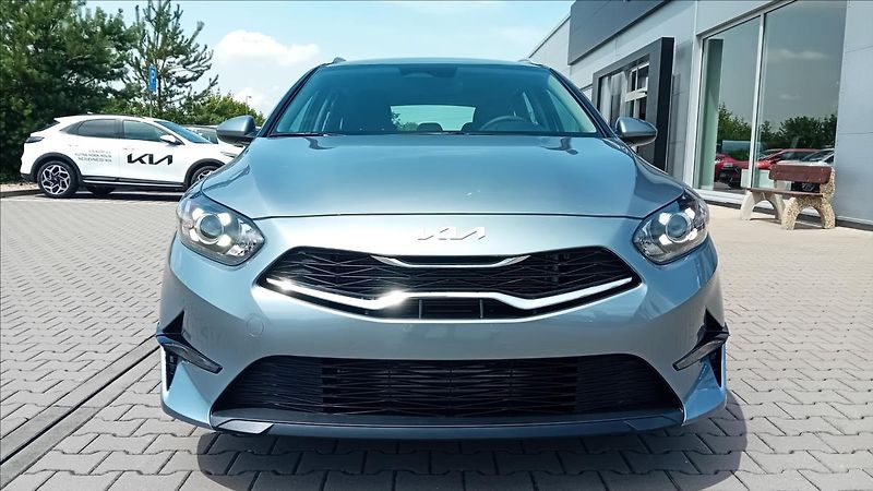 Kia Ceed 1,5 SW T-GDi 7DCT SPIN - fotka 2 z 13