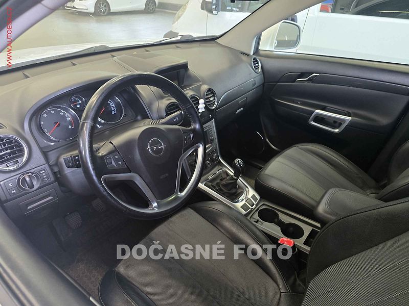 Opel Antara (2015) 2.2cdti, servis.kniha - fotka 3 z 3