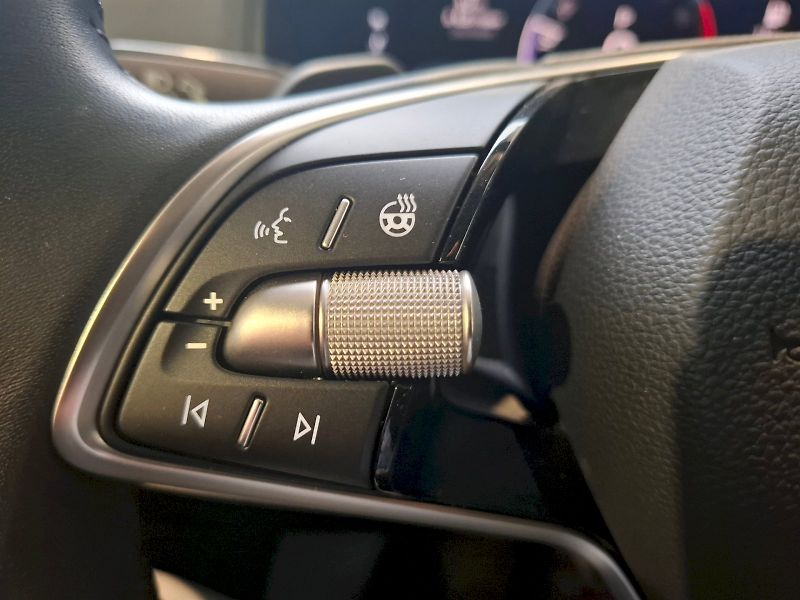 Škoda Karoq (2024) SEL TS 110/1.5 A7F - fotka 24 z 52