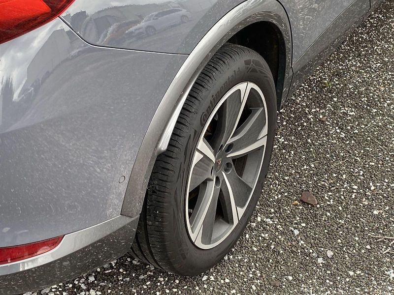 Cupra Formentor (2024) 1.5 TSI DSG - fotka 32 z 37
