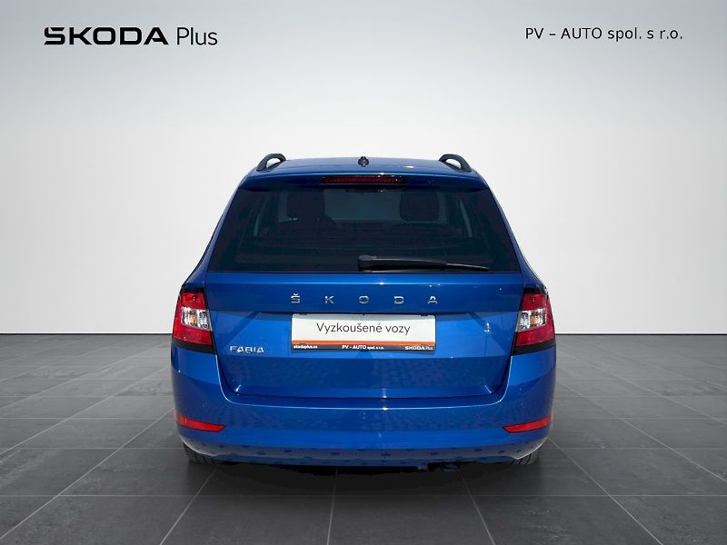 Škoda Fabia (2022) 1.0 TSI 70kW Tour Ambition Plu - fotka 25 z 29
