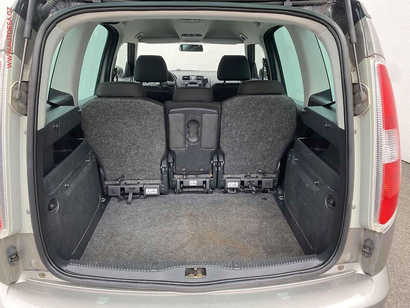 Škoda Roomster (2011) 1.2 TSi, Style, +kola - fotka 7 z 18
