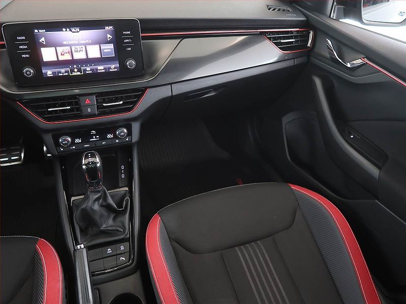 Škoda Kamiq (2022) Monte Carlo 1.0 TSI - fotka 8 z 13